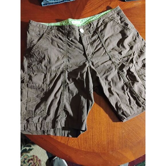 Cargo shorts by Lee - Size: 14 Medium (1139) - Picture 2 of 6